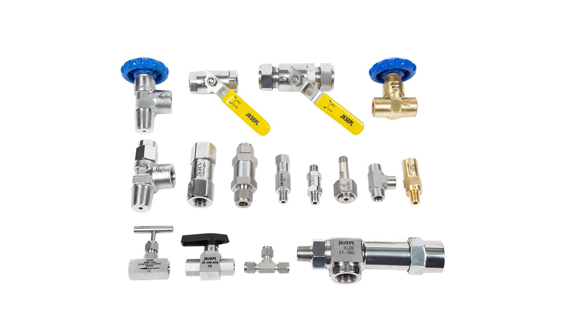 DIVING
                                            FITTINGS &
                                            VALVES