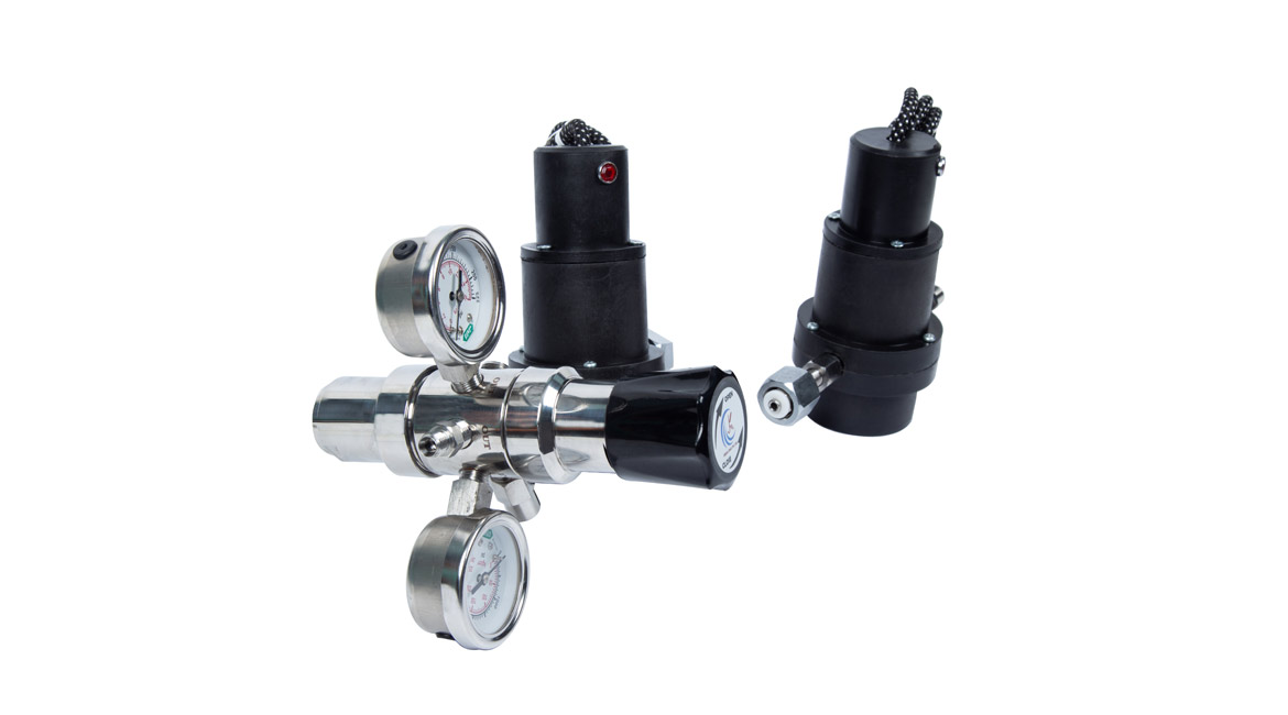 Double Stage Regulator with Heater