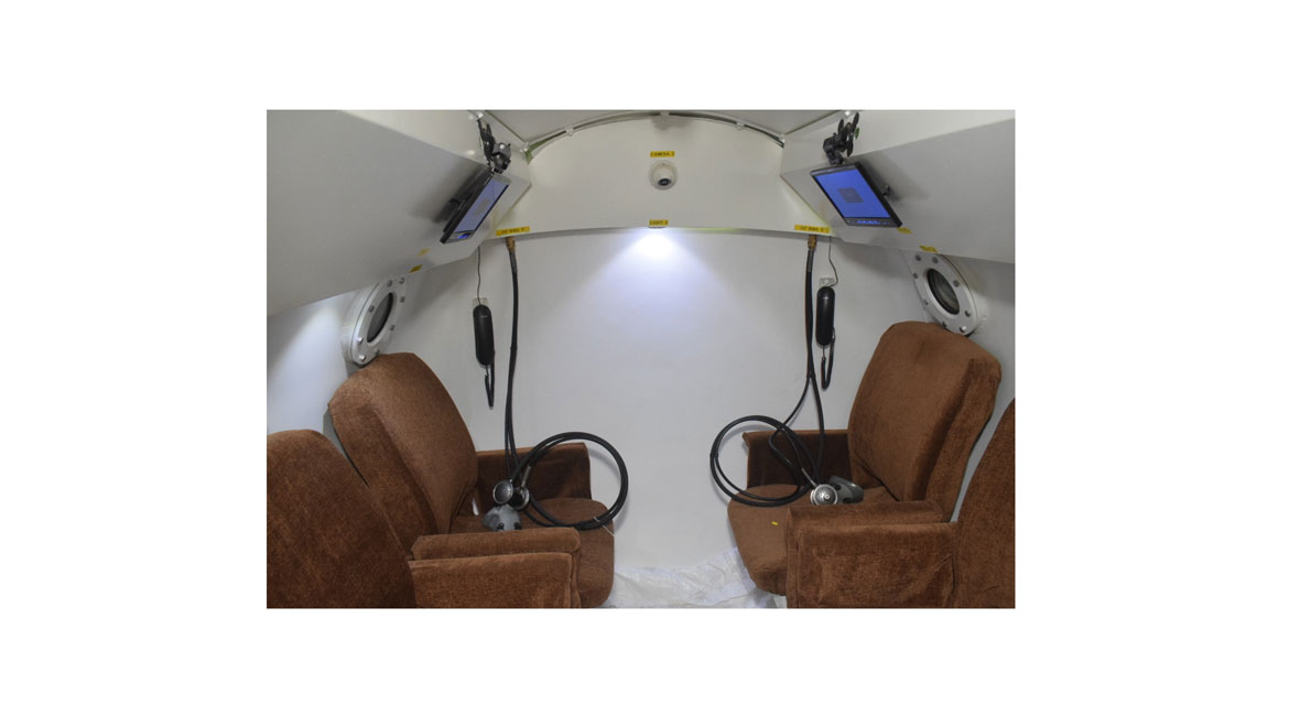  HYPERBARIC OXYGEN THERAPY CHAMBER