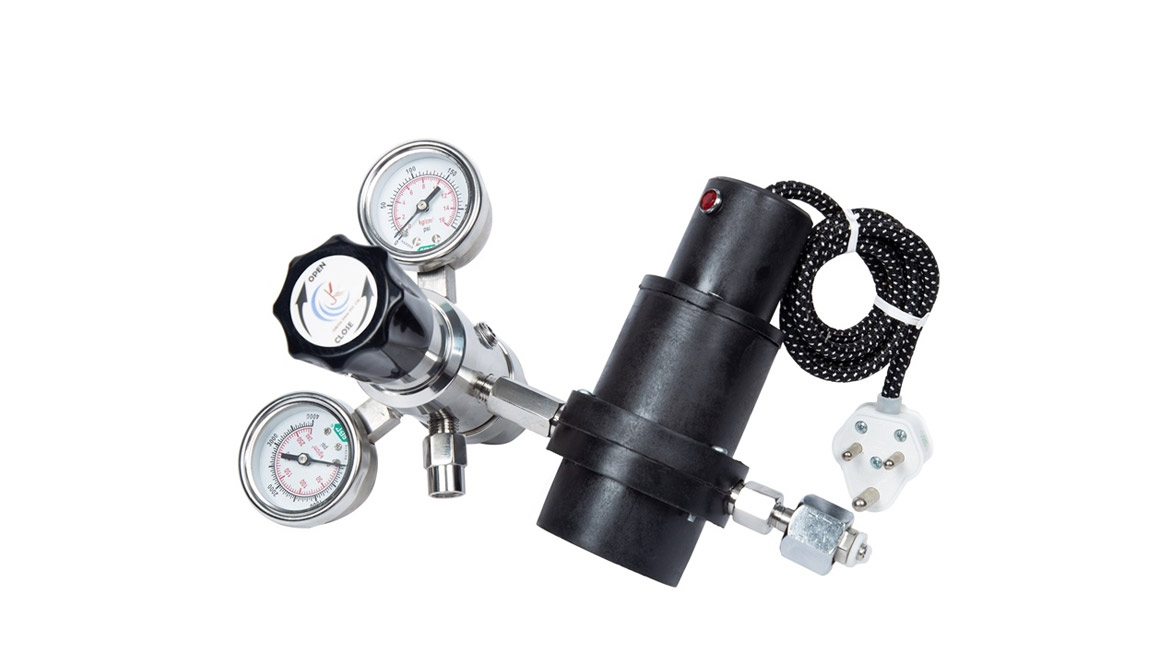 Double Stage Regulator with
                                            Heater (SS/Brass)