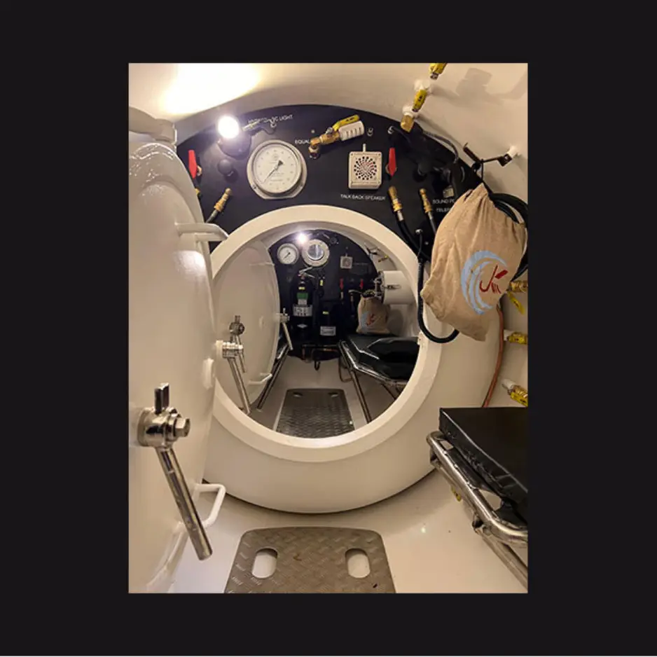 Air Decompression Chamber Construction